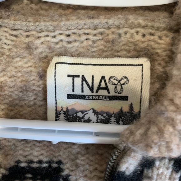 TNA Black & Taupe Lambswool Sweatshirt - Picture 6 of 7